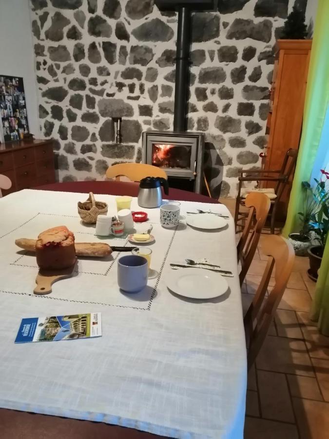 Chambres Et Table D'Hotes Regord'Ane Le Brignon Bagian luar foto